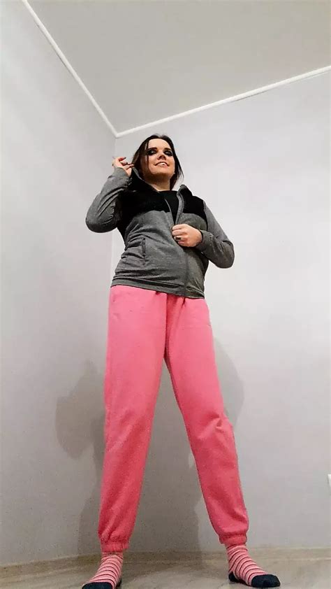 Free Big Tits Striptease Porn Videos Xhamster