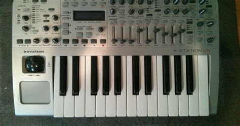 MATRIXSYNTH-B: Novation X-Station 25 Synthesizer Audio Interface and ...