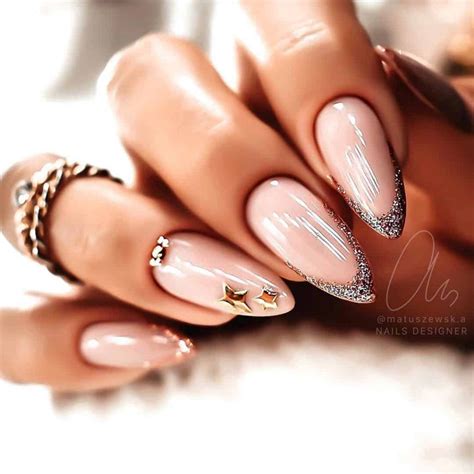 30 Cute Nude Nail Designs That Pair Well With All Outfits