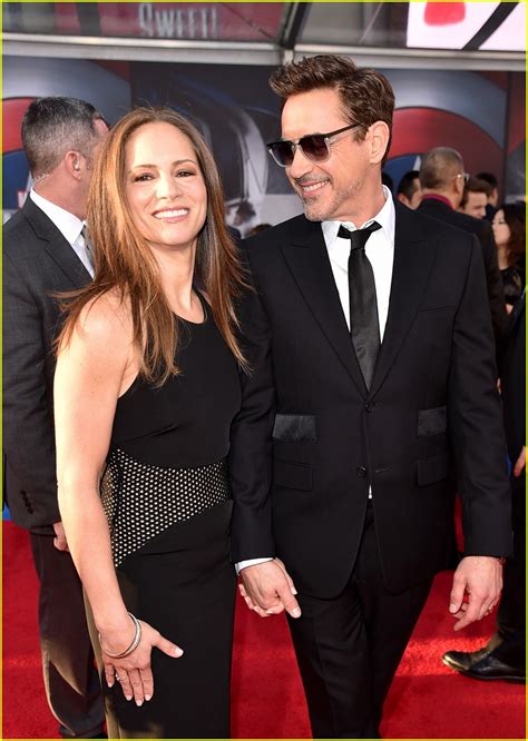 Robert Downey, Jr. and Wife Lead Team Iron Man at 'Civil War' Premiere ...