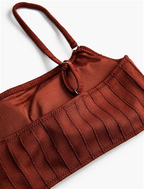 Kahve Kadın Bikini Üstü Dokulu İnce Askılı Kaplı SAK BM Koton