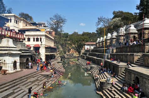 Nepal Pashupatinath Bagmati River Cremation 14 Flickr