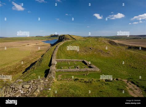 Hadrian's Wall mile castle Stock Photo - Alamy