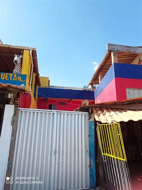 Casa na Avenida Octávio Mangabeira 2 Boca do Rio em Salvador por R