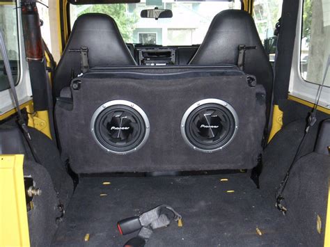 2001 Jeep Wrangler Rear Seat