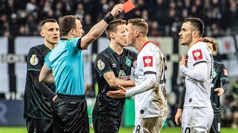 DFB Sportgericht Eintracht Profi Kostic Nach Platzverweis Lange