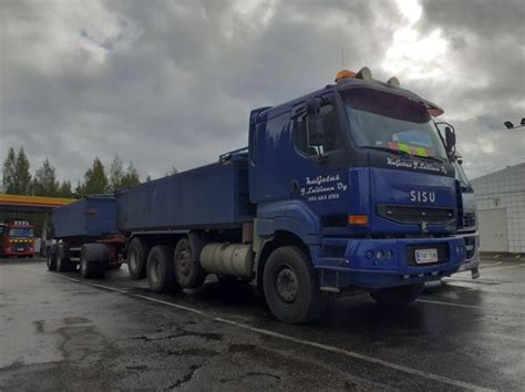 Kuorma Autot Rekat Kuljetus J Laitisen Sisu E Pottupellossa Fi