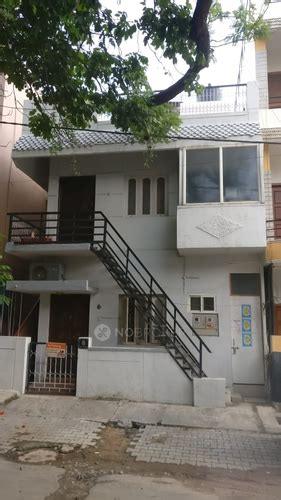 Independent House Jeevan Bima Nagar Without Brokerage Semi Furnished