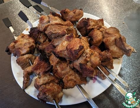 Шашлык в электрошашлычнице, как из доставки – кулинарный рецепт