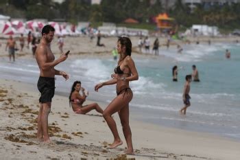 Natalia Borges Bikini Candids On The Beach In Miami Mar Phun Org Forum