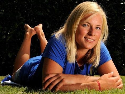 Lara Gut Hot Photos Will Make Your Day Better Thblog