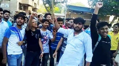 Cbse Paper Leak Students Protest Outside Cbse Office In Delhi India