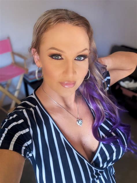 Hoop Earrings Page 28 Freeones Forum The Free Sex Community