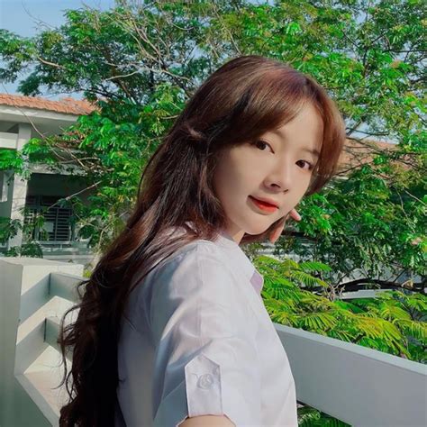 Ngoại hình thay đổi của hot girl ảnh thẻ sau 7 năm nổi tiếng Báo Tri thức và Cuộc sống TIN