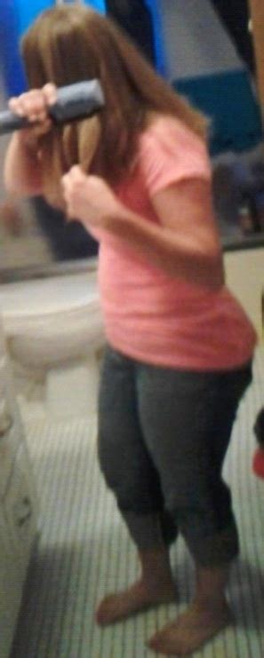 My Thick Sexy MILF Mom Turns Me On So Much Scrolller