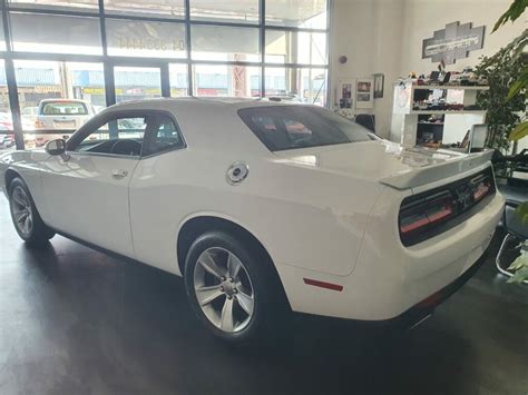 Dodge Challenger 6cyl 2021 Rwd Atocars