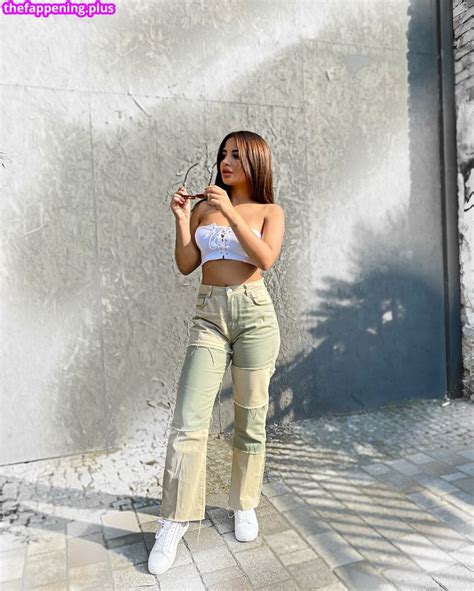 Helia Soltani Heliasoltani Helsoltani Lovelyhelia Nude OnlyFans Photo The Fappening