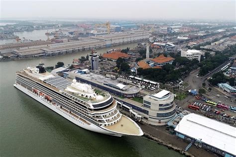 Potensi 6 Kapal Pesiar Bakal Sandar Di Pelabuhan Tanjung Perak Surabaya