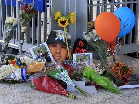 Marlins Pitcher Jose Fernandez Dies in Boating Accident - The New York
