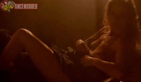 Лаура Джонсон nude pics Страница 1