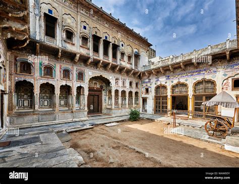 Uattara Haveli, Nawalgarh, Shekhawati Region, Rajasthan, India Stock ...