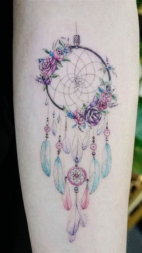 1001 + ideas for a cute and elegant dream catcher tattoo