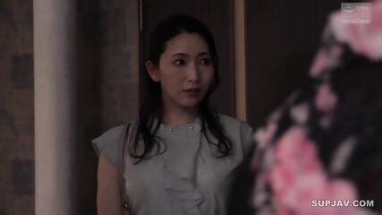 RM In Front Of My Boss My Wife Became A Nude Model 5