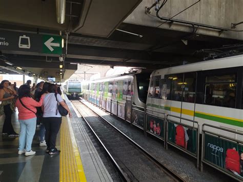 Falleció la mujer que se lanzó con su hija a los rieles del Metro