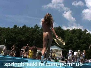 Naked Cowgirls Hotntubes