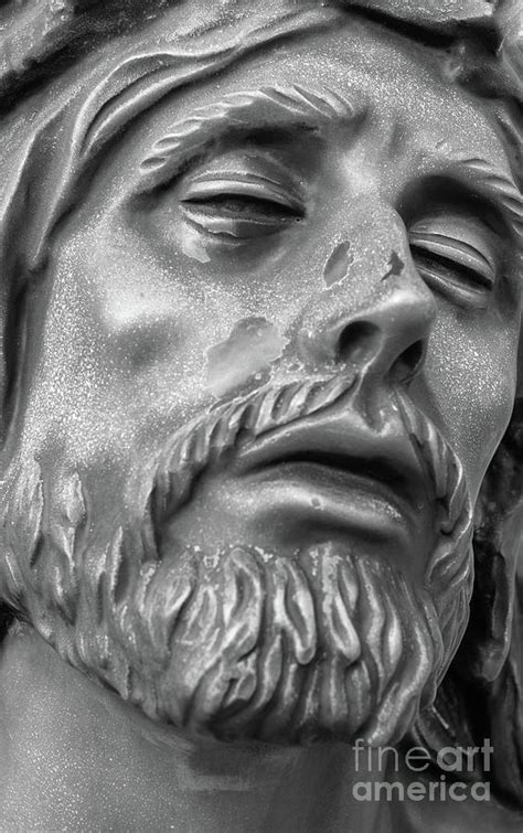 Face of Jesus Christ Sculpture by Kyna Studio - Pixels