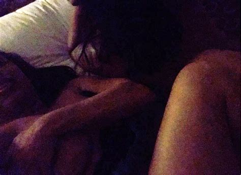 Mone Divine Nude Ebony Queen Showed Her Huge Butt