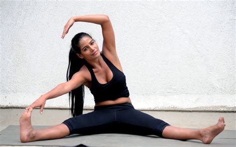 2024 Poonam Pandey Nude Photos Leaked Scandal Planet