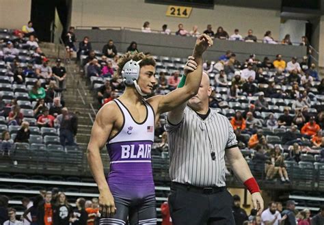 Bhs Wrestlers Combine For 40 Pins At Council Bluffs Classic