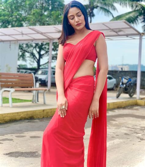 Surbhi Chandna Looks Red Hot In Her Red Saree Avatar Check Out The Pictures The Indian Wire