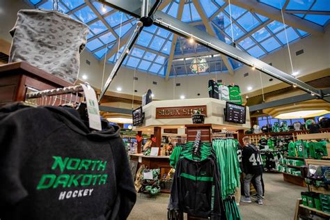 Photo Galleries | Ralph Engelstad Arena