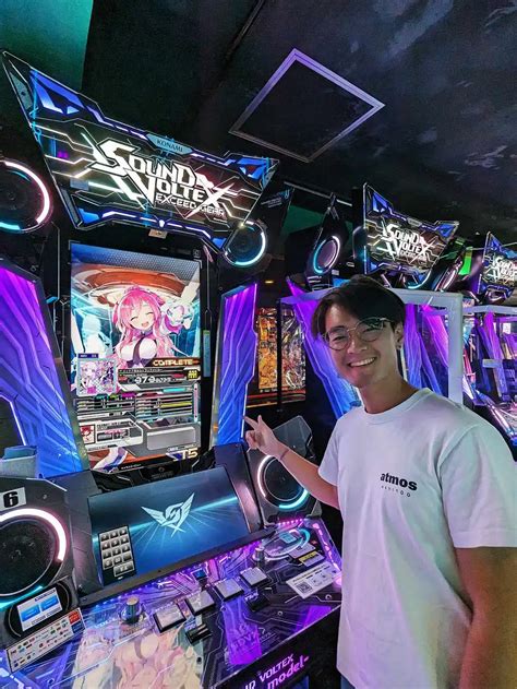 Playing Sound Voltex At Home Setting Up Unnamed Sdvx Clone With The