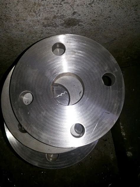 Astm A Round Mild Steel Flange For Oil Industry Size Inch At Rs