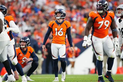 Denver Broncos Biggest Winners And Losers In 17 16 Loss To Las Vegas