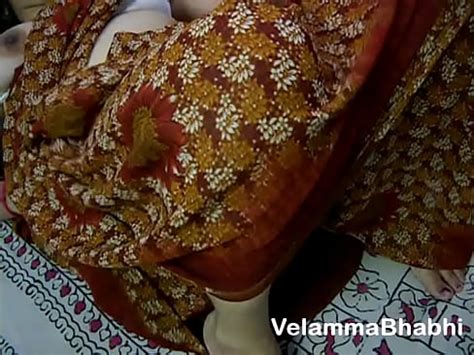 Indian Aunty Fingering Her Fat Desi Pussy XVIDEOS