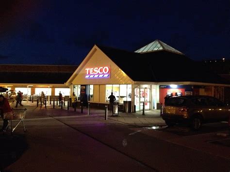 Tesco to overhaul in-store bakeries, 1,816 jobs at risk