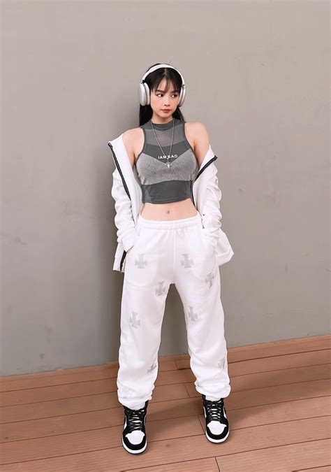 T Ng H P Dj Mie N Ng Bikini Cute D Th Ng H P D N Nh G I Xinh Vn