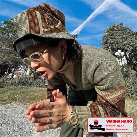 Gọng kính hot trend Kuboraum Maske P2 có đáng mua không Tin Tức