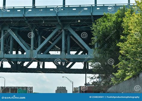 View Of The Benjamin Franklin Bridge From Second And Race Streets