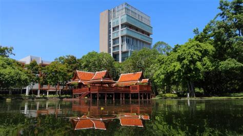 Traditional Wooden Thai House at Bangkok University Editorial Stock ...