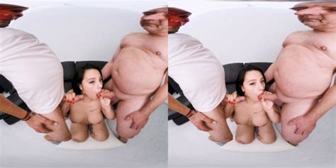 SLR PutalocuraVR Celeste Morant Big Breasts Latina Swallowing Cum In A Bukkake 3072p LR 180