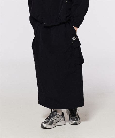 MUSINSA公式 1993STUDIO Pintuck Cargo Parachute Skirt Black