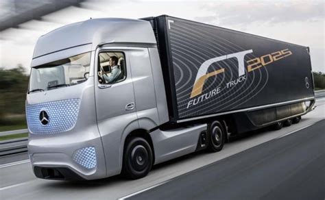 Mercedes Benz Unveils Future Truck Video Photo Gallery