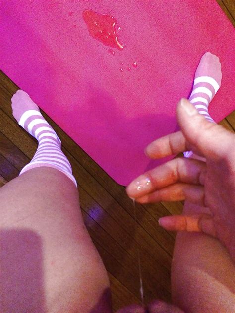 Finger Nail Pink Hand Porn Pic