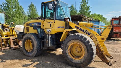 Komatsu WA250-5H, Wheel Loader