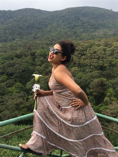 Piumi Hansamali Hot Photos Sri Lanka Hot Picture Gallery